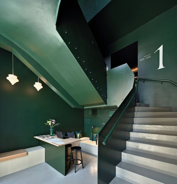 Interior entrance - URBANAUTS STUDIOS Fillgrader (Vienna)