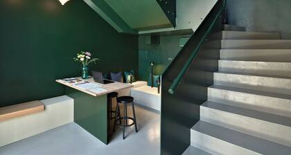 URBANAUTS STUDIOS Fillgrader