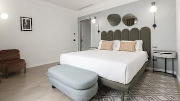 1 slaapkamer, een kluis op de kamer, individueel gedecoreerd
