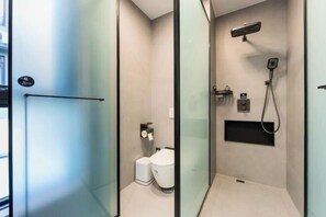 Room - No. 73, Xiwuli · Moganshan French Light Luxury Courtyard Family-friendly Boutique Accommodation (Deqing)