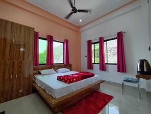 4 chambres, draps fournis