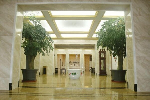 Interior - Kingdom Hotel (Panjin)