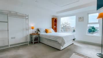 Wifi gratis y ropa de cama