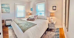 4 bedrooms, desk, iron/ironing board, travel cot