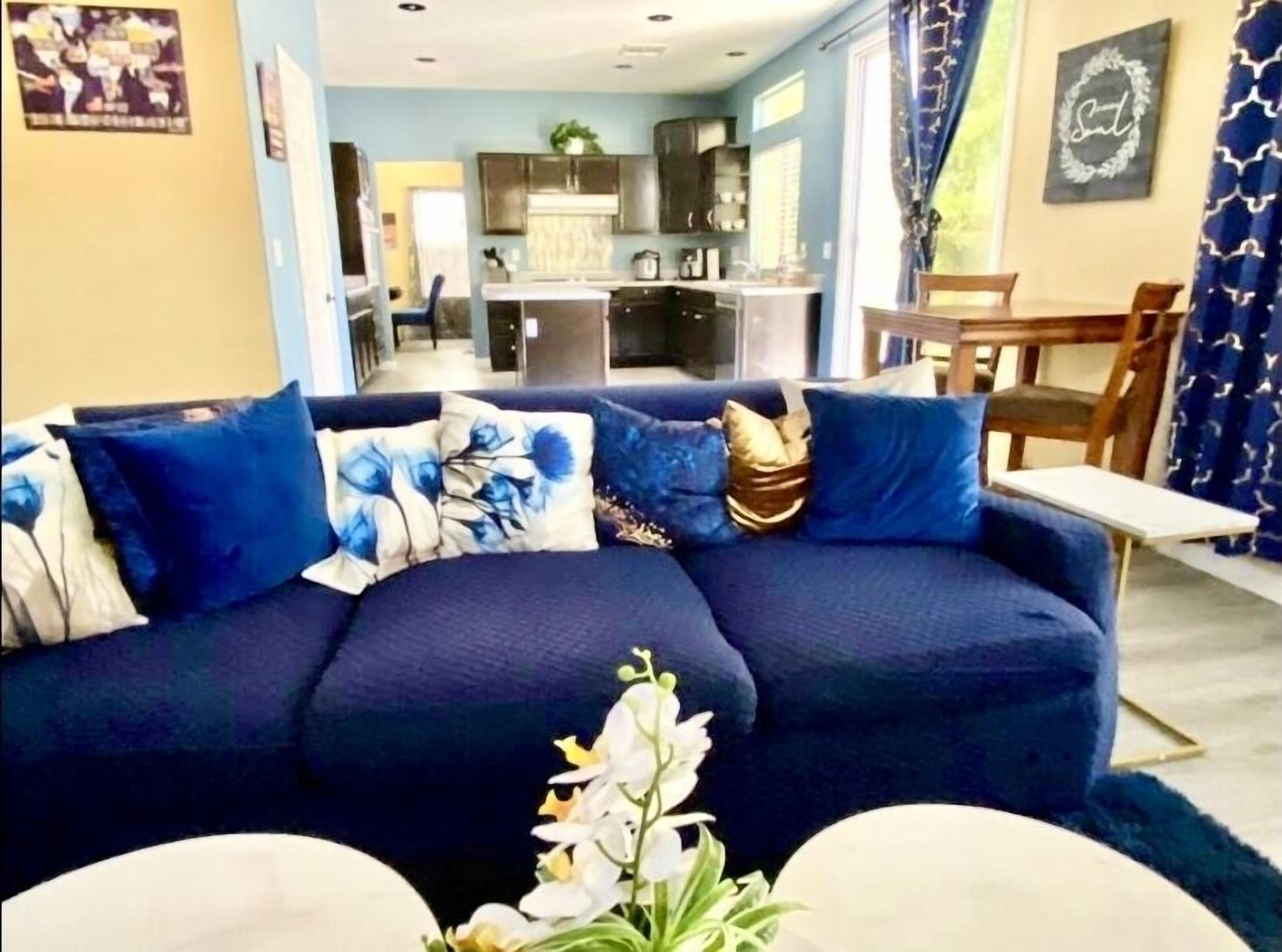 TV connectée, cheminée