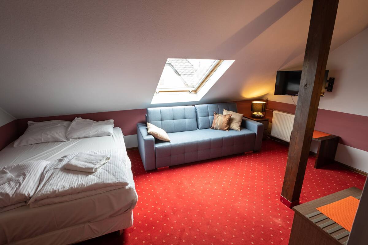 Czwórka Hotel Podkowa 2.0 | 熨斗/熨板、免费 WiFi、床单