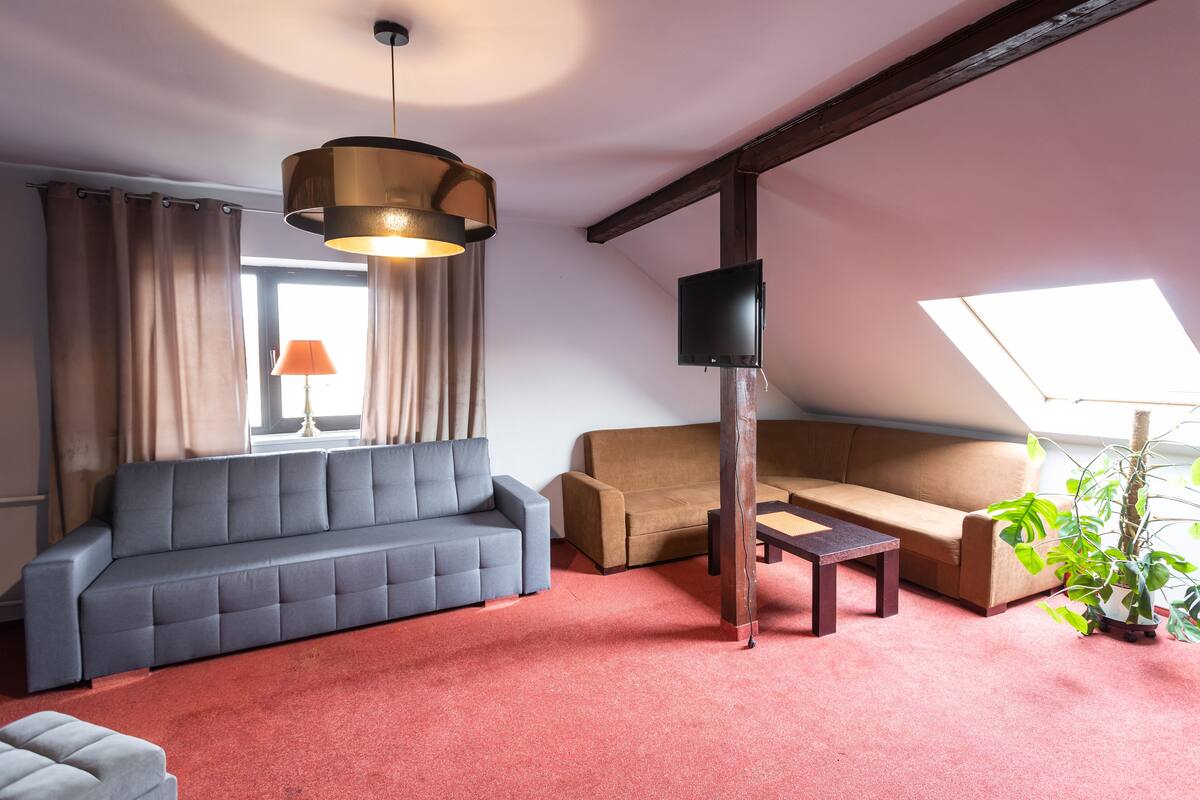 Apartament Czwórka Hotel Podkowa 2.0 | 熨斗/熨板、免费 WiFi、床单