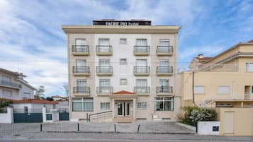 Fachada da propriedade