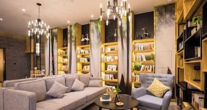 Rezen Hotel (formerly Yixing Renmin Road Atour Hotel)