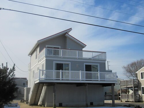 Raised Ranch Style House With 4 bedrooms & 2 full baths
