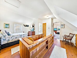 4 Schlafzimmer, Bügeleisen/Bügelbrett, kostenloses WLAN