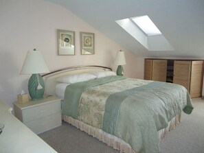 3 bedrooms, iron/ironing board, free WiFi