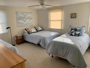 4 Schlafzimmer, Bügeleisen/Bügelbrett, kostenloses WLAN