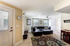 TV, DVD player - 248 Thirteen July LLC - McGann 248 (North Beach)