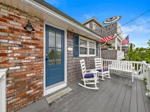 Terrace/patio - Awesome home in Beach Haven with 4 Bedrooms and Internet (Beach Haven)