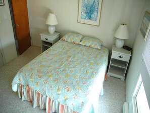 4 soverom, strykejern/-brett og internettilgang