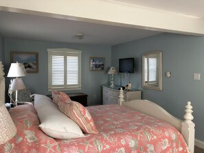 4 quartos, ferros/tábuas de passar roupa, Wi-Fi de cortesia