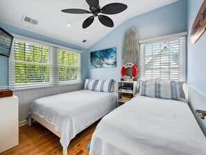 5 Schlafzimmer, Bügeleisen/Bügelbrett, kostenloses WLAN
