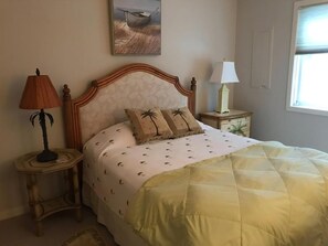 4 bedrooms, iron/ironing board, free WiFi