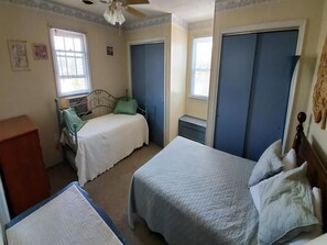 4 Schlafzimmer, Bügeleisen/Bügelbrett, kostenloses WLAN