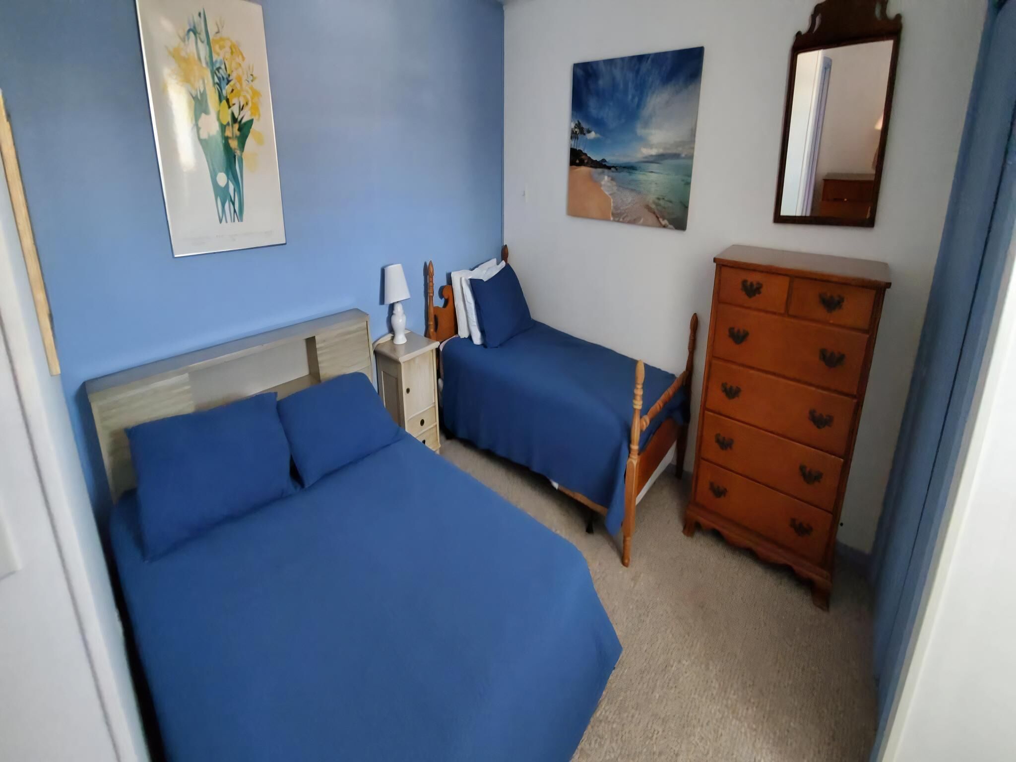 4 bedrooms, iron/ironing board, free WiFi