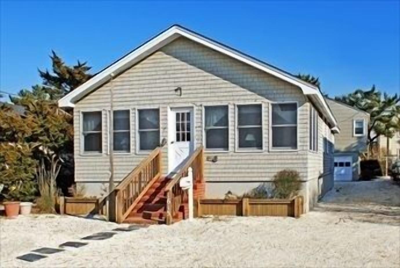 3 bedroom accommodation in Beach Haven