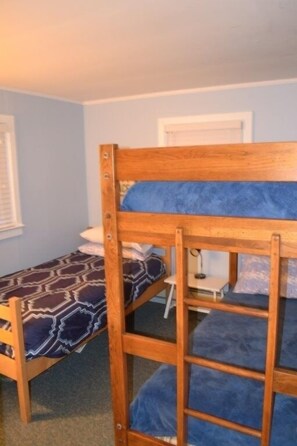 3 Schlafzimmer, Bügeleisen/Bügelbrett, WLAN