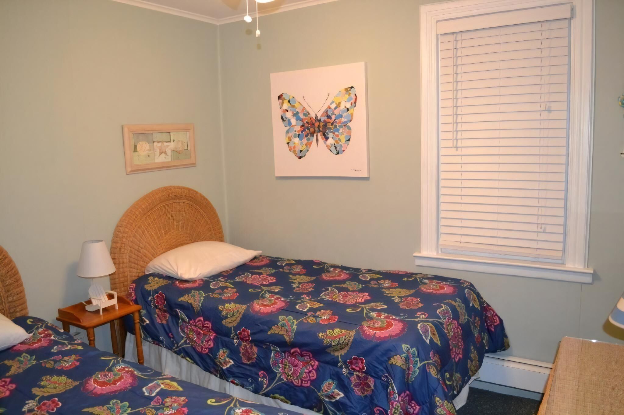 3 bedrooms, iron/ironing board, WiFi (free)
