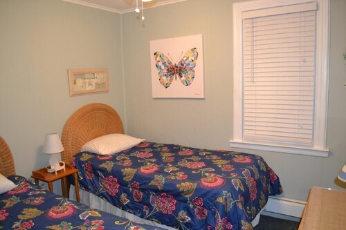 3 bedroom accommodation in Beach Haven