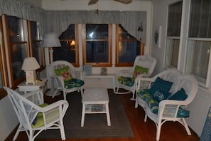 Interior - 3 bedroom accommodation in Beach Haven (Beach Haven)