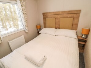 3 bedrooms, individually decorated, individually furnished, free WiFi - Daisy's Retreat (Morpeth)