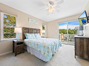 4 bedrooms, iron/ironing board, free WiFi