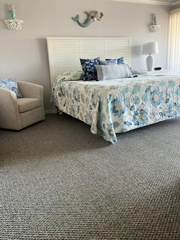 3 bedrooms, iron/ironing board, WiFi (free)