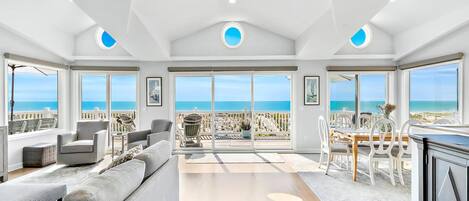 TV connectée, table de tennis de table