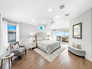 5 bedrooms, iron/ironing board, free WiFi, bed sheets - Beautifully renovated ocean front home in Harvey Cedars (Harvey Cedars)