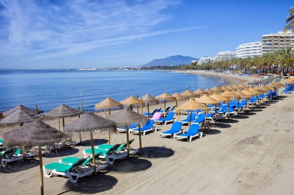 Strand