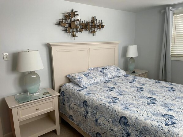 2 bedrooms, iron/ironing board, free WiFi