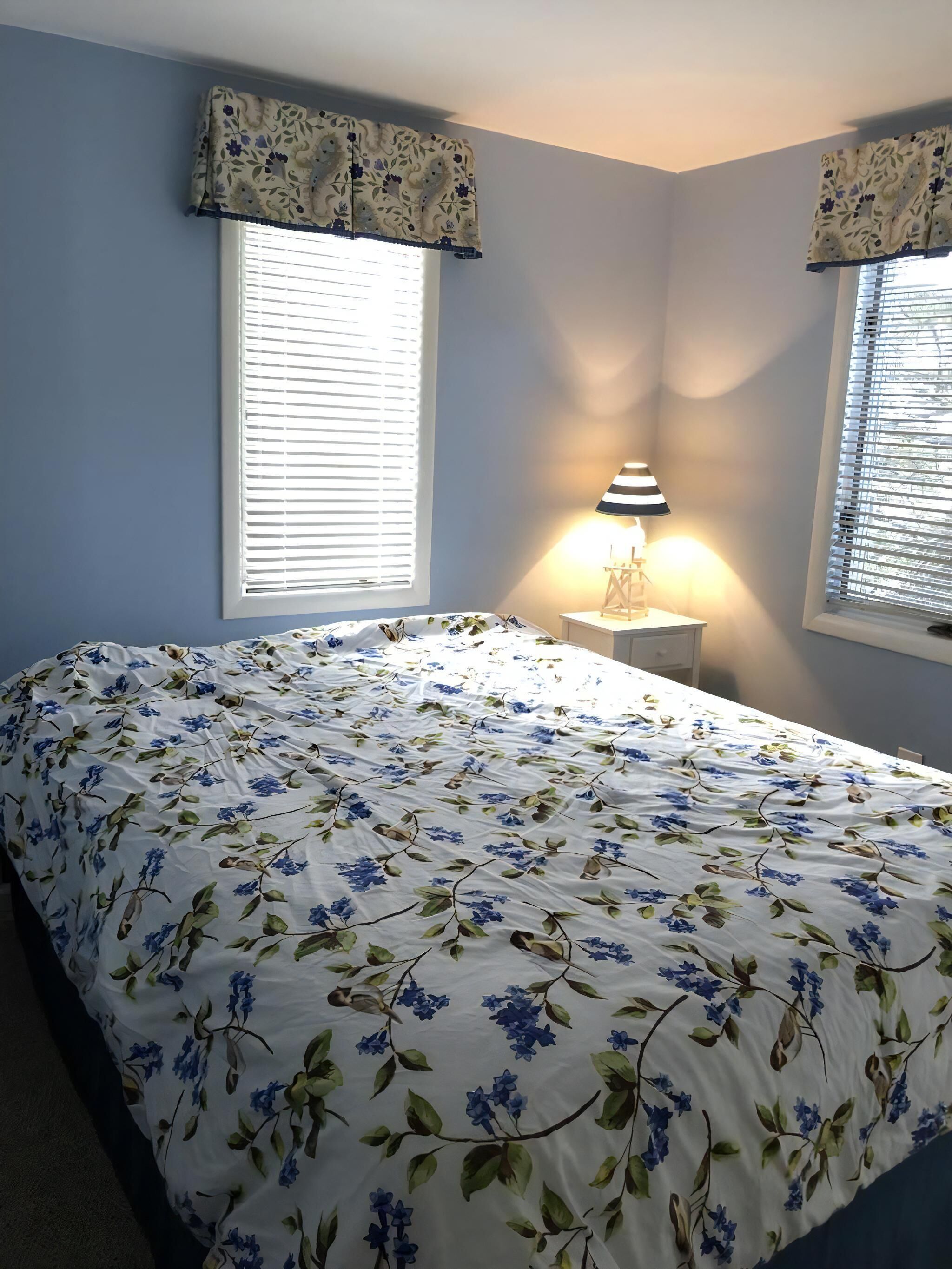 3 bedrooms, iron/ironing board, free WiFi
