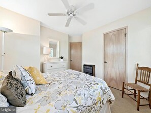 5 Schlafzimmer, Bügeleisen/Bügelbrett, kostenloses WLAN