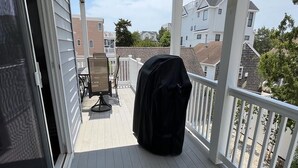 Terrace/patio - Amazing home in Beach Haven with 4 Bedrooms, Internet and WiFi (Beach Haven)