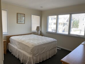 3 habitaciones, tabla de planchar con plancha y wifi gratis