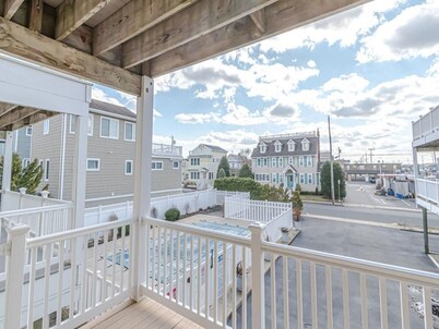 vacation rental with pool on LBI