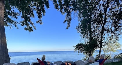 Private lakefront house on lake simcoe. Perfect for outdoor enthusiasts