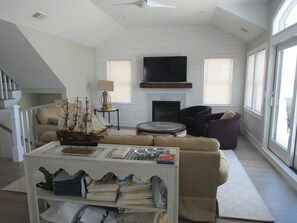 TV, fireplace, DVD player