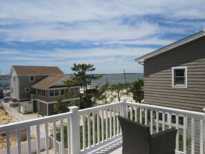 Property grounds - 5 bedroom accommodation in Surf City (Surf City)