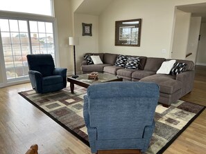 Smart-tv en een open haard