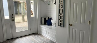 5 bedroom house steps to private Beaches