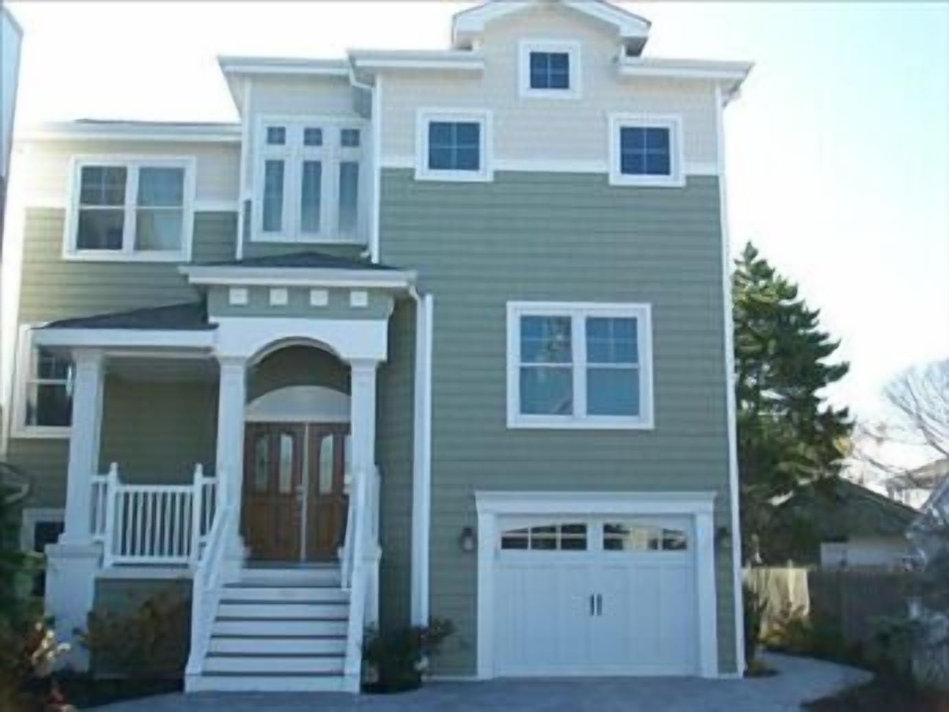 4 bedroom accommodation in Beach Haven