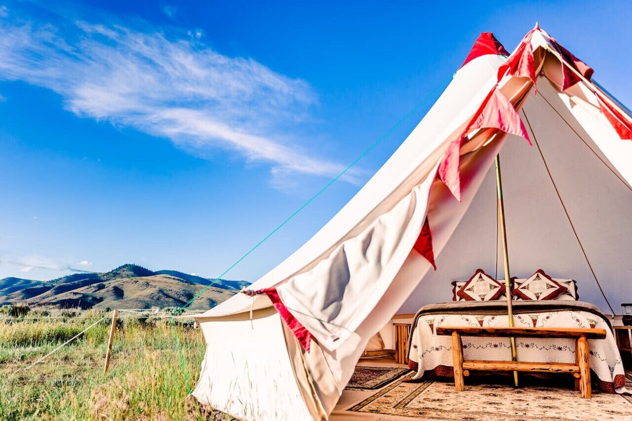 Roomy Red Camp with Access to Outdoor Kitchen