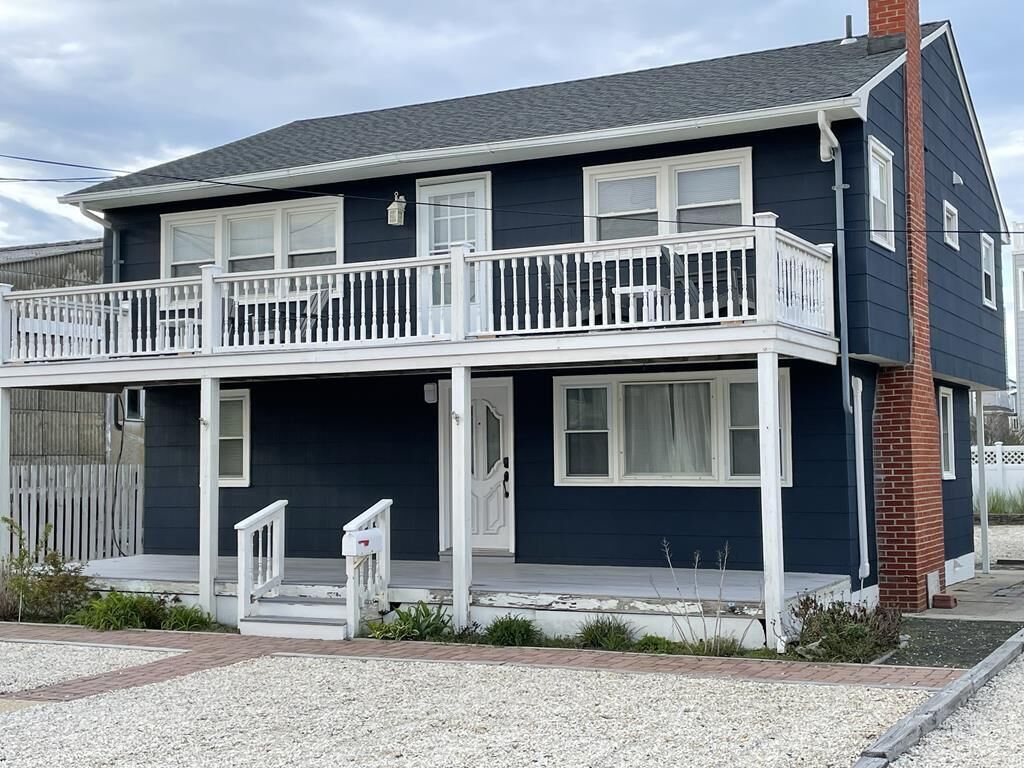 3 bedroom accommodation in Surf City